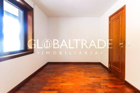 Apartamento T2 Renovado & Equipado em Fânzeres