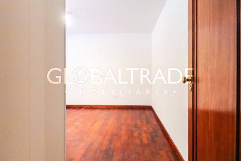 Apartamento T2 Renovado & Equipado em Fânzeres
