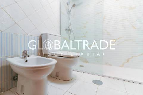 Apartamento T2 Renovado & Equipado em Fânzeres