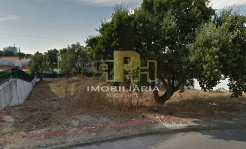 Lote de Terreno  Venda em Santarém (Marvila), Santa Iria da Ribeira de Santarém, Santarém (São Salvador) e Santarém (São Nicolau),Santarém