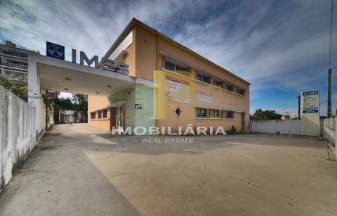 Loja T6 Venda em Santarém (Marvila), Santa Iria da Ribeira de Santarém, Santarém (São Salvador) e Santarém (São Nicolau),Santarém