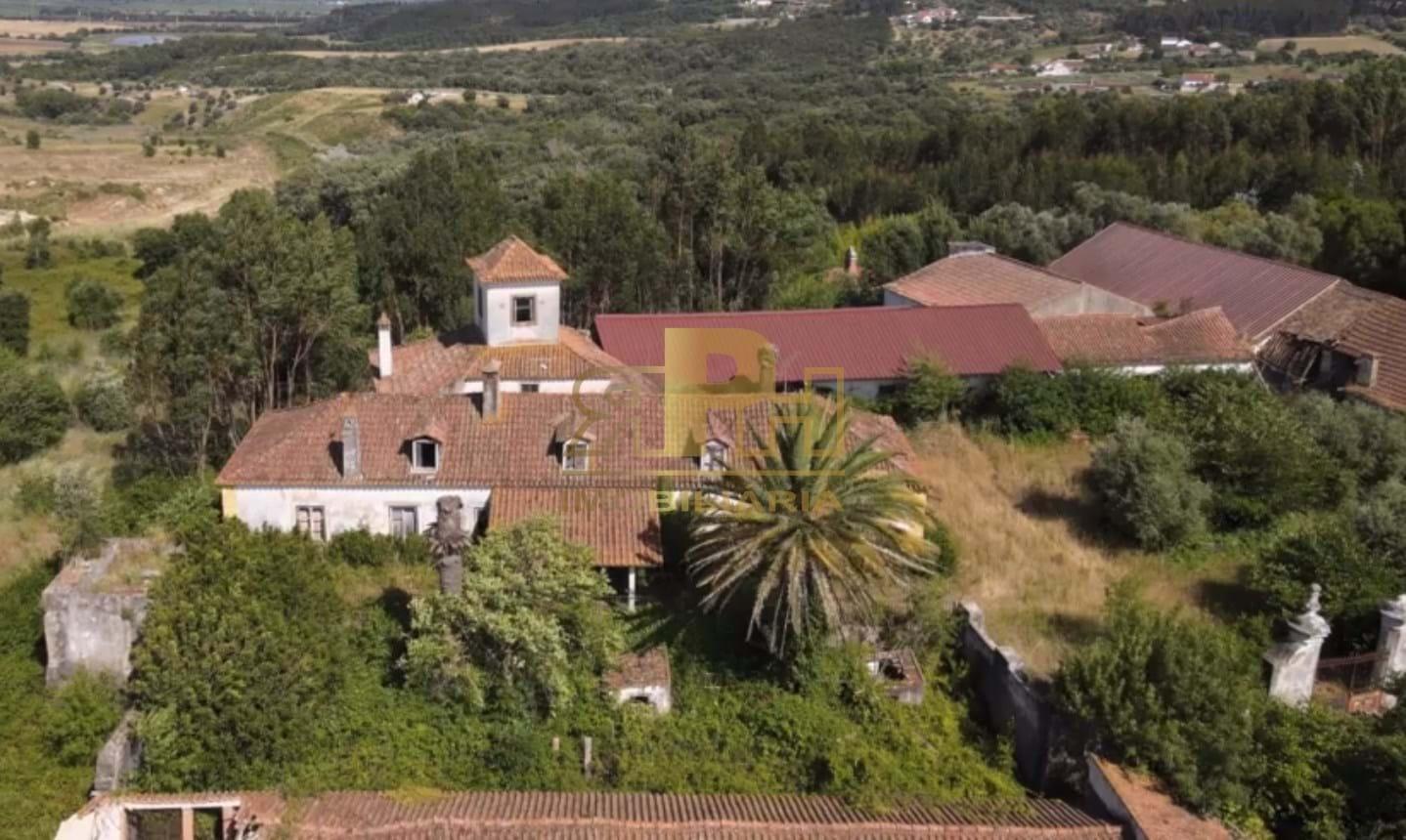 Quinta T6 Venda em Vale de Santarém,Santarém