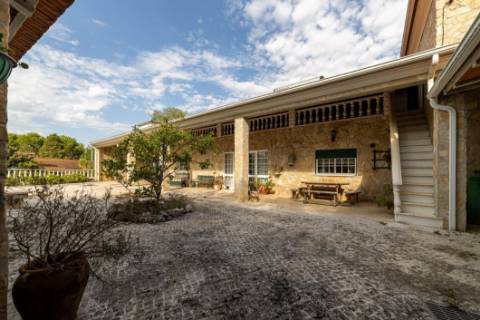 Quinta  Venda em Romeira e Várzea,Santarém