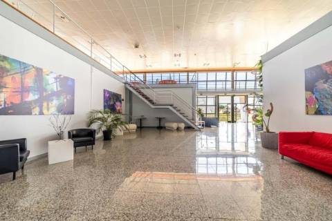 Loja  Venda em Santarém (Marvila), Santa Iria da Ribeira de Santarém, Santarém (São Salvador) e Santarém (São Nicolau),Santarém