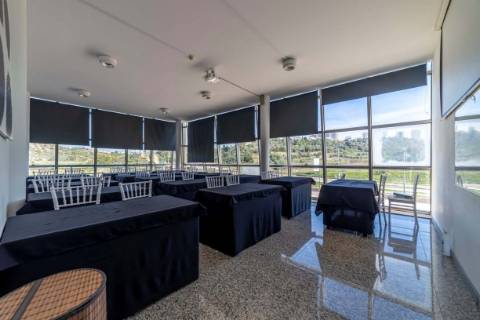 Loja  Venda em Santarém (Marvila), Santa Iria da Ribeira de Santarém, Santarém (São Salvador) e Santarém (São Nicolau),Santarém