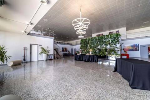 Loja  Venda em Santarém (Marvila), Santa Iria da Ribeira de Santarém, Santarém (São Salvador) e Santarém (São Nicolau),Santarém