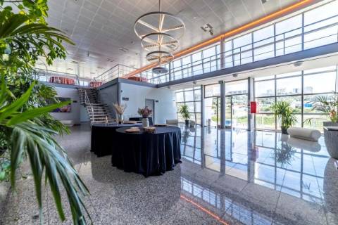 Loja  Venda em Santarém (Marvila), Santa Iria da Ribeira de Santarém, Santarém (São Salvador) e Santarém (São Nicolau),Santarém