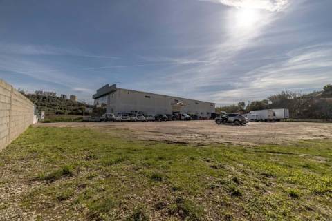 Armazém  Venda em Santarém (Marvila), Santa Iria da Ribeira de Santarém, Santarém (São Salvador) e Santarém (São Nicolau),Santarém