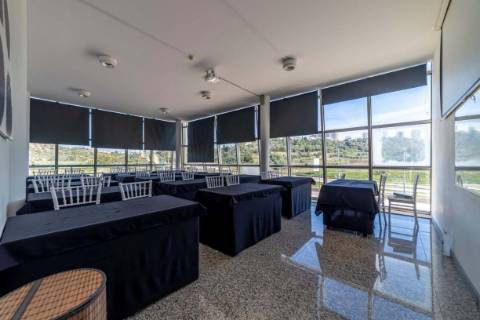 Armazém  Venda em Santarém (Marvila), Santa Iria da Ribeira de Santarém, Santarém (São Salvador) e Santarém (São Nicolau),Santarém