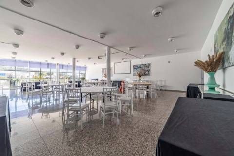 Armazém  Venda em Santarém (Marvila), Santa Iria da Ribeira de Santarém, Santarém (São Salvador) e Santarém (São Nicolau),Santarém