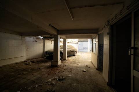 Armazém  Venda em Santarém (Marvila), Santa Iria da Ribeira de Santarém, Santarém (São Salvador) e Santarém (São Nicolau),Santarém