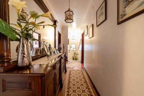 Moradia T5 Venda em Santarém (Marvila), Santa Iria da Ribeira de Santarém, Santarém (São Salvador) e Santarém (São Nicolau),Santarém