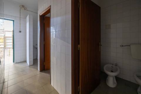 Armazém  Venda em Almeirim,Almeirim