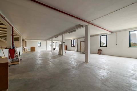 Armazém  Venda em Almeirim,Almeirim