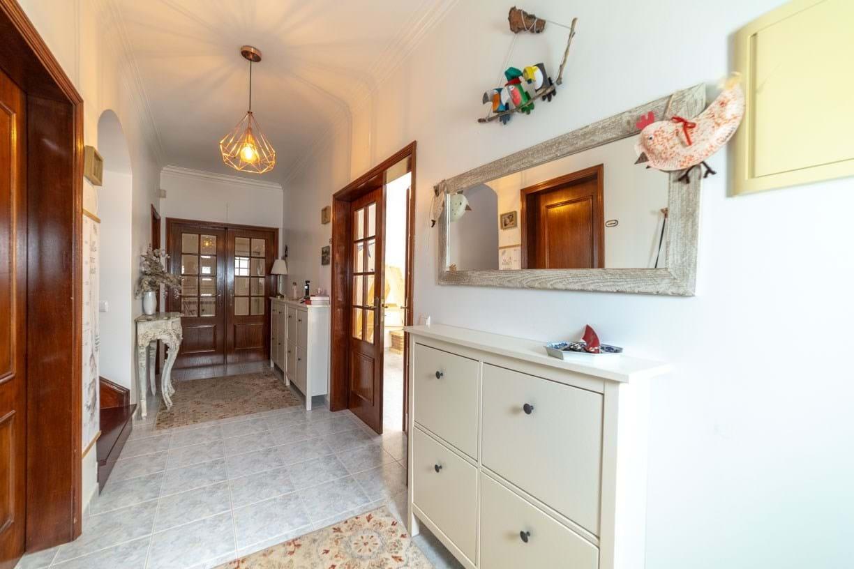 Moradia T4 Venda em Santarém (Marvila), Santa Iria da Ribeira de Santarém, Santarém (São Salvador) e Santarém (São Nicolau),Santarém
