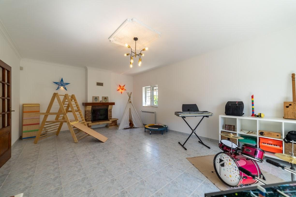Moradia T4 Venda em Santarém (Marvila), Santa Iria da Ribeira de Santarém, Santarém (São Salvador) e Santarém (São Nicolau),Santarém