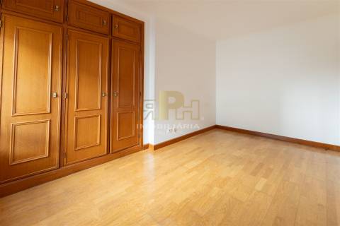 Apartamento T3 Venda em Santarém (Marvila), Santa Iria da Ribeira de Santarém, Santarém (São Salvador) e Santarém (São Nicolau),Santarém