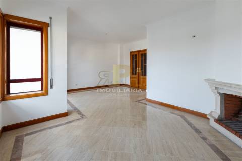 Apartamento T3 Venda em Santarém (Marvila), Santa Iria da Ribeira de Santarém, Santarém (São Salvador) e Santarém (São Nicolau),Santarém