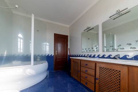 Moradia T4 Venda em Alpiarça,Alpiarça