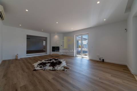 Moradia T6 Venda em Salvaterra de Magos e Foros de Salvaterra,Salvaterra de Magos