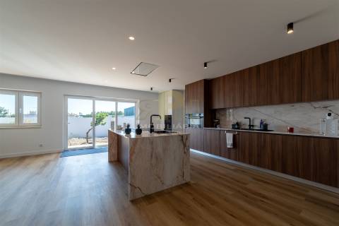 Moradia T6 Venda em Salvaterra de Magos e Foros de Salvaterra,Salvaterra de Magos