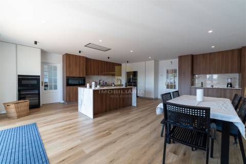 Moradia T6 Venda em Salvaterra de Magos e Foros de Salvaterra,Salvaterra de Magos