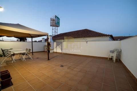 Apartamento T3 Venda em Santarém (Marvila), Santa Iria da Ribeira de Santarém, Santarém (São Salvador) e Santarém (São Nicolau),Santarém