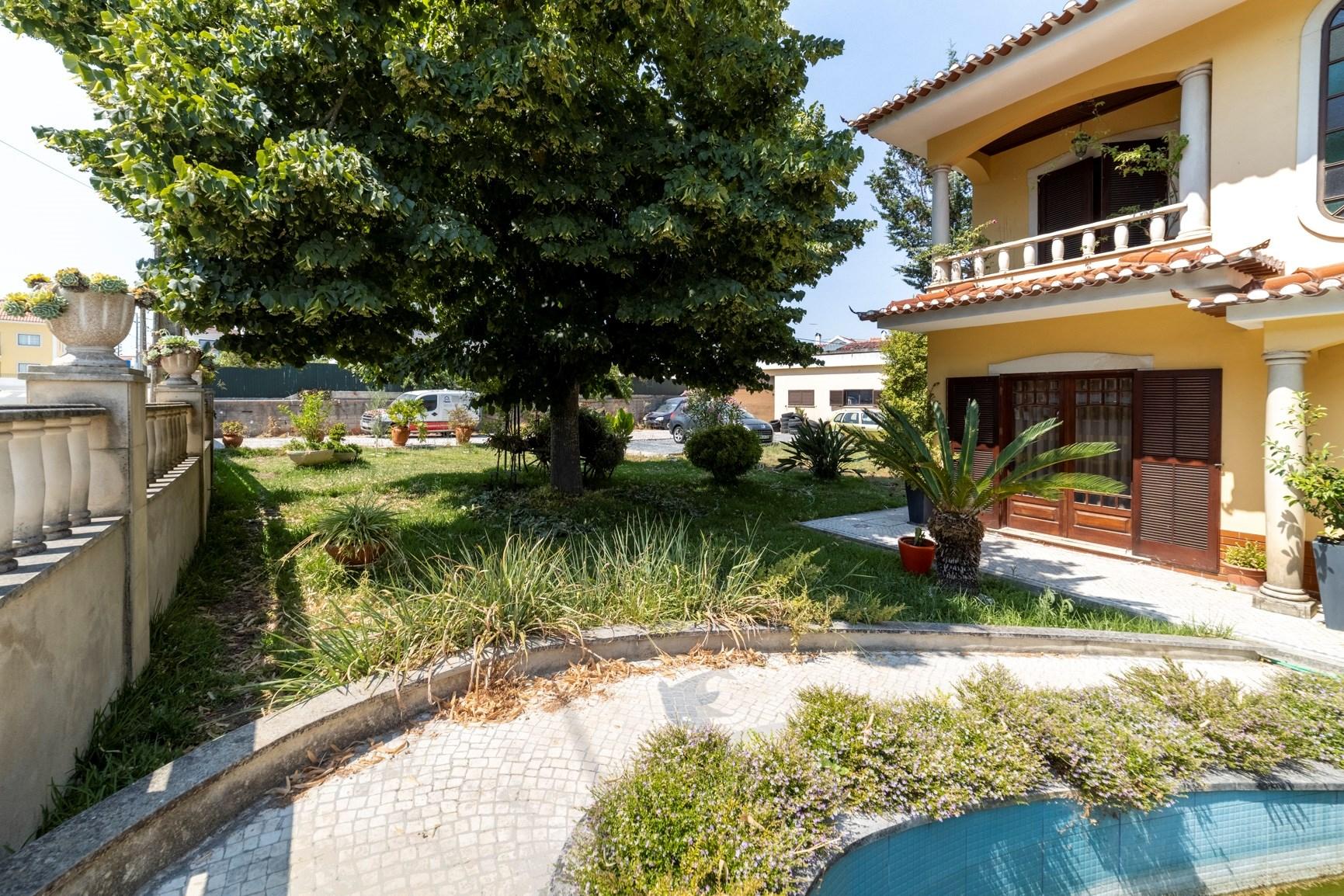 Moradia T3 Venda em Santarém (Marvila), Santa Iria da Ribeira de Santarém, Santarém (São Salvador) e Santarém (São Nicolau),Santarém