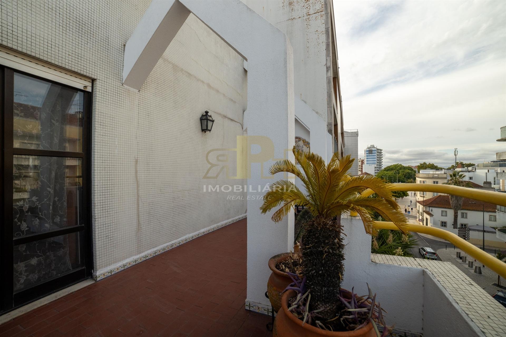 Apartamento T4 DUPLEX Venda em Santarém (Marvila), Santa Iria da Ribeira de Santarém, Santarém (São Salvador) e Santarém (São Nicolau),Santarém