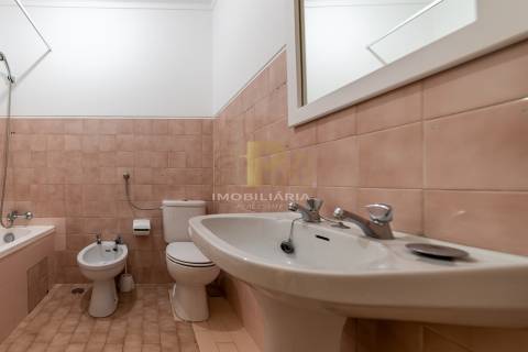 Apartamento T3 Arrendamento em Santarém (Marvila), Santa Iria da Ribeira de Santarém, Santarém (São Salvador) e Santarém (São Nicolau),Santarém