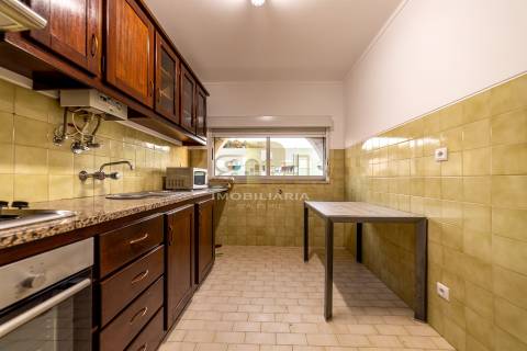 Apartamento T3 Arrendamento em Santarém (Marvila), Santa Iria da Ribeira de Santarém, Santarém (São Salvador) e Santarém (São Nicolau),Santarém