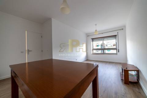 Apartamento T3 Arrendamento em Santarém (Marvila), Santa Iria da Ribeira de Santarém, Santarém (São Salvador) e Santarém (São Nicolau),Santarém