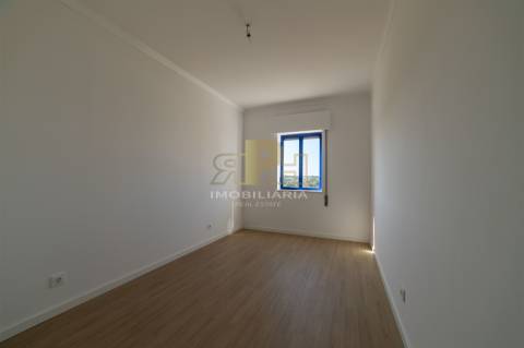 Apartamento T3 Venda em Santarém (Marvila), Santa Iria da Ribeira de Santarém, Santarém (São Salvador) e Santarém (São Nicolau),Santarém