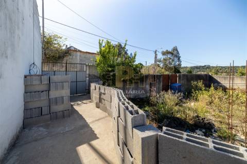 Moradia em Banda T2 Venda em Moçarria,Santarém