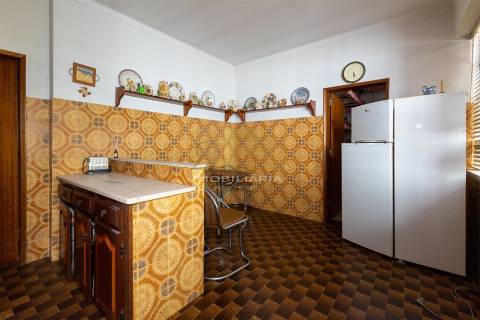 Moradia T4 Venda em Santarém (Marvila), Santa Iria da Ribeira de Santarém, Santarém (São Salvador) e Santarém (São Nicolau),Santarém