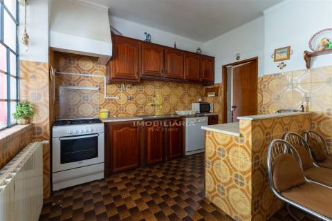 Moradia T4 Venda em Santarém (Marvila), Santa Iria da Ribeira de Santarém, Santarém (São Salvador) e Santarém (São Nicolau),Santarém