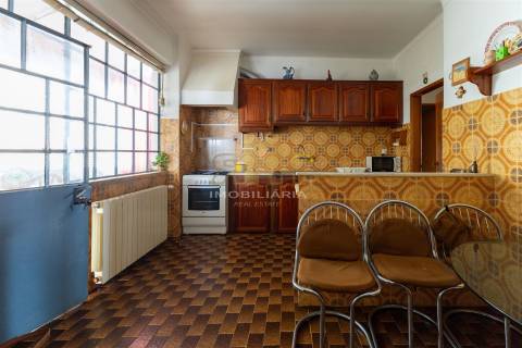 Moradia T4 Venda em Santarém (Marvila), Santa Iria da Ribeira de Santarém, Santarém (São Salvador) e Santarém (São Nicolau),Santarém