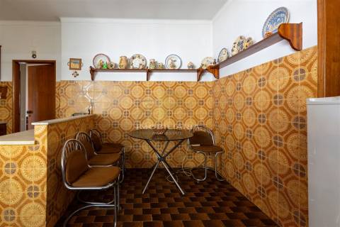 Moradia T4 Venda em Santarém (Marvila), Santa Iria da Ribeira de Santarém, Santarém (São Salvador) e Santarém (São Nicolau),Santarém