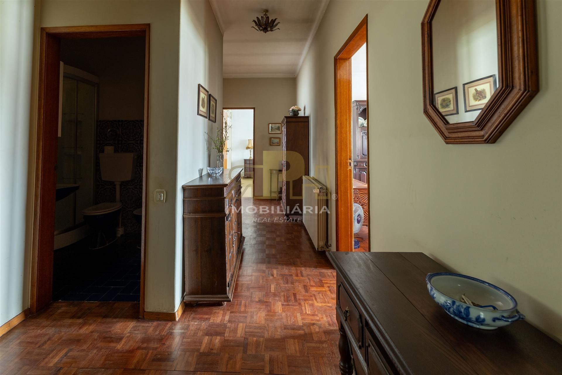 Moradia T4 Venda em Santarém (Marvila), Santa Iria da Ribeira de Santarém, Santarém (São Salvador) e Santarém (São Nicolau),Santarém