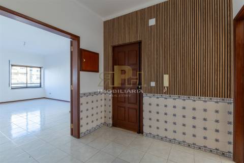 Apartamento T3 Venda em Santarém (Marvila), Santa Iria da Ribeira de Santarém, Santarém (São Salvador) e Santarém (São Nicolau),Santarém