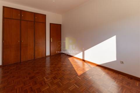 Apartamento T3 Venda em Santarém (Marvila), Santa Iria da Ribeira de Santarém, Santarém (São Salvador) e Santarém (São Nicolau),Santarém