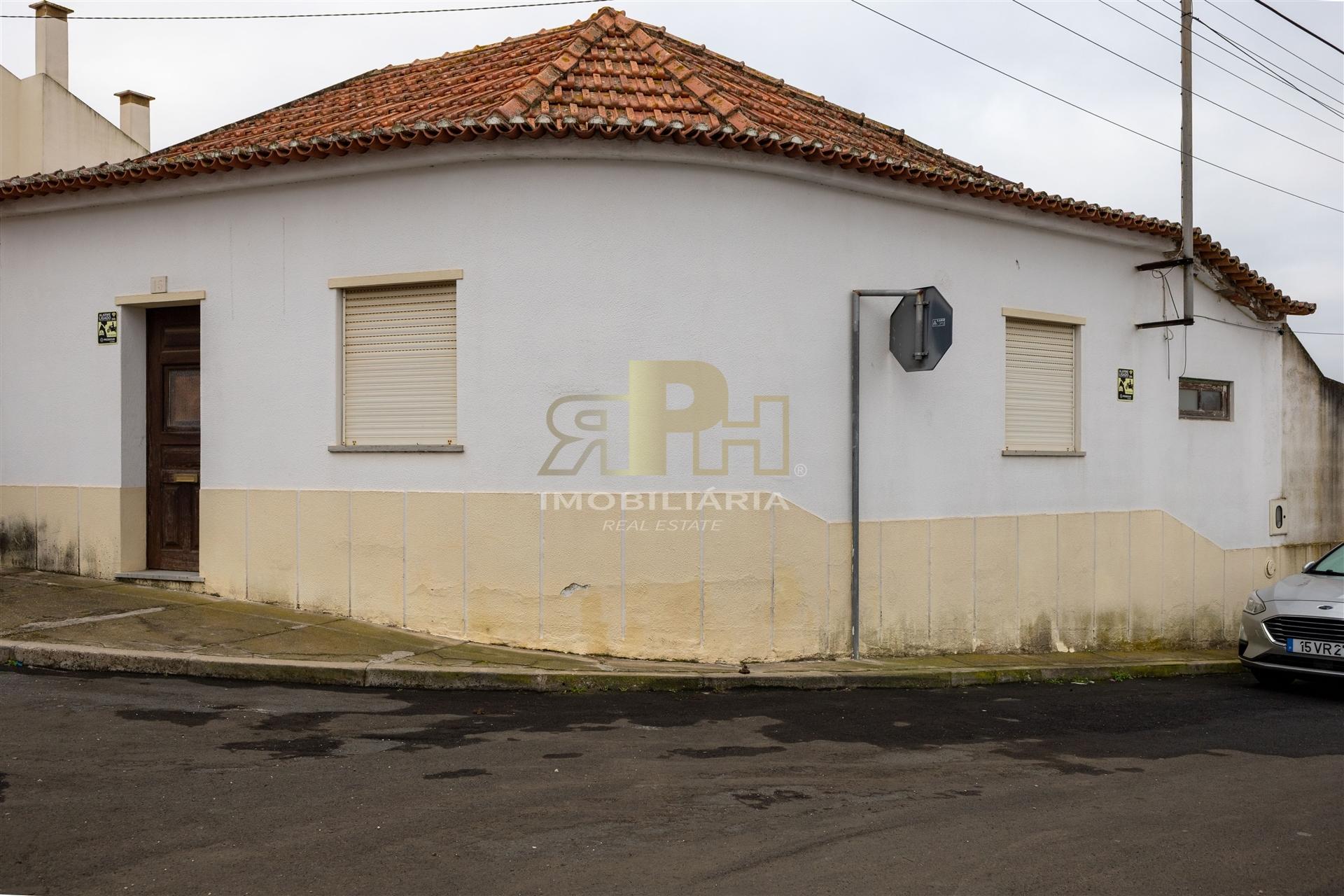 Moradia T2 Venda em Alpiarça,Alpiarça