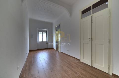 Moradia T2 Arrendamento em Almeirim,Almeirim