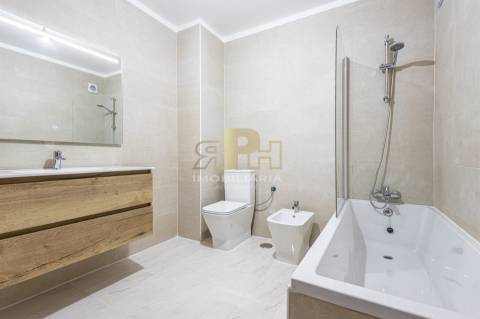 Apartamento T3 Venda em Santarém (Marvila), Santa Iria da Ribeira de Santarém, Santarém (São Salvador) e Santarém (São Nicolau),Santarém