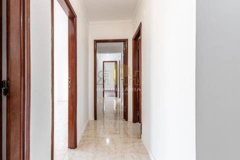 Apartamento T3 Venda em Santarém (Marvila), Santa Iria da Ribeira de Santarém, Santarém (São Salvador) e Santarém (São Nicolau),Santarém