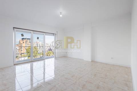 Apartamento T3 Venda em Santarém (Marvila), Santa Iria da Ribeira de Santarém, Santarém (São Salvador) e Santarém (São Nicolau),Santarém