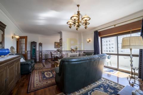 Apartamento T3 Venda em Santarém (Marvila), Santa Iria da Ribeira de Santarém, Santarém (São Salvador) e Santarém (São Nicolau),Santarém