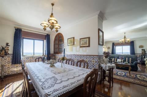 Apartamento T3 Venda em Santarém (Marvila), Santa Iria da Ribeira de Santarém, Santarém (São Salvador) e Santarém (São Nicolau),Santarém