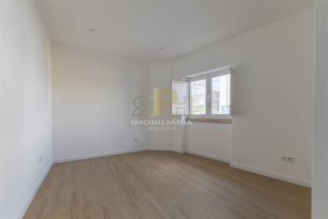 Apartamento T3 Arrendamento em Santarém (Marvila), Santa Iria da Ribeira de Santarém, Santarém (São Salvador) e Santarém (São Nicolau),Santarém