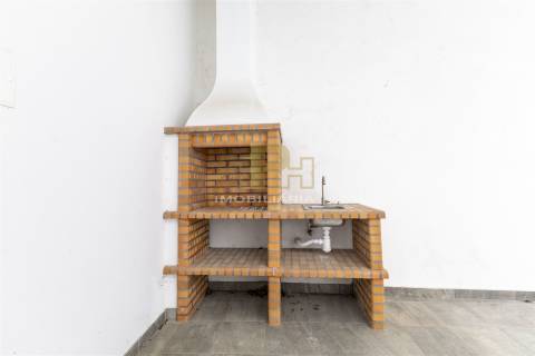 Apartamento T3 Arrendamento em Santarém (Marvila), Santa Iria da Ribeira de Santarém, Santarém (São Salvador) e Santarém (São Nicolau),Santarém